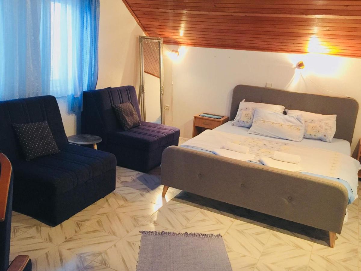 Kostic Апартаменти *